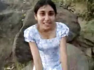 Baiser devant culotte satin porno un gros black