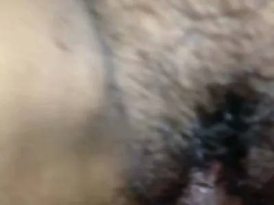 Jeune belle-mère lui donne un chaton dans la cuisine à la maison video sex culotte porno