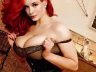 Black tree kisses dans différentes porno culotte sale poses baise deux beautés aux cheveux roux et éjacule sur leurs visages