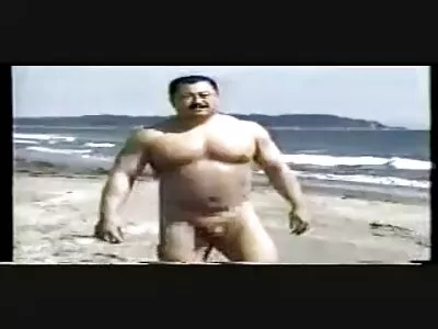 Un culotte sale porno black baise sa copine dans la position la plus inhabituelle.
