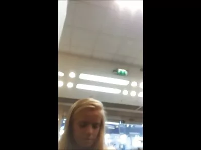 Un black donne à porno en culotte une fille premium une grosse bite juteuse et attrape son plaisir irréel