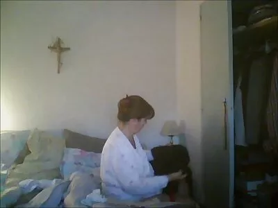 Belle culotte transparente porn femme trompe son mari avec une jeune étudiante