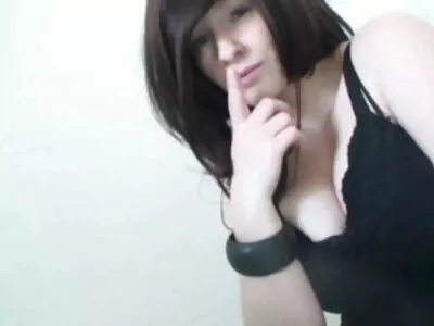 Filles chaudes culotte sale porn dans les trous et avoir des relations sexuelles en groupe